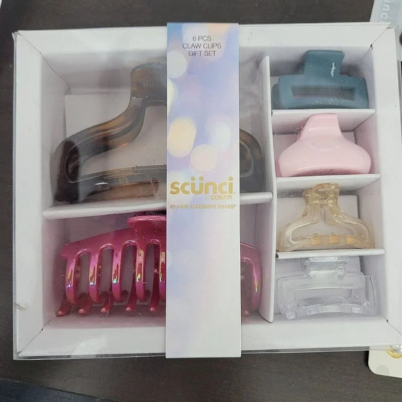 Bundle of 4 Packages Scunci Hair Accessory Gift Set 16CT - Picture 2 of 4